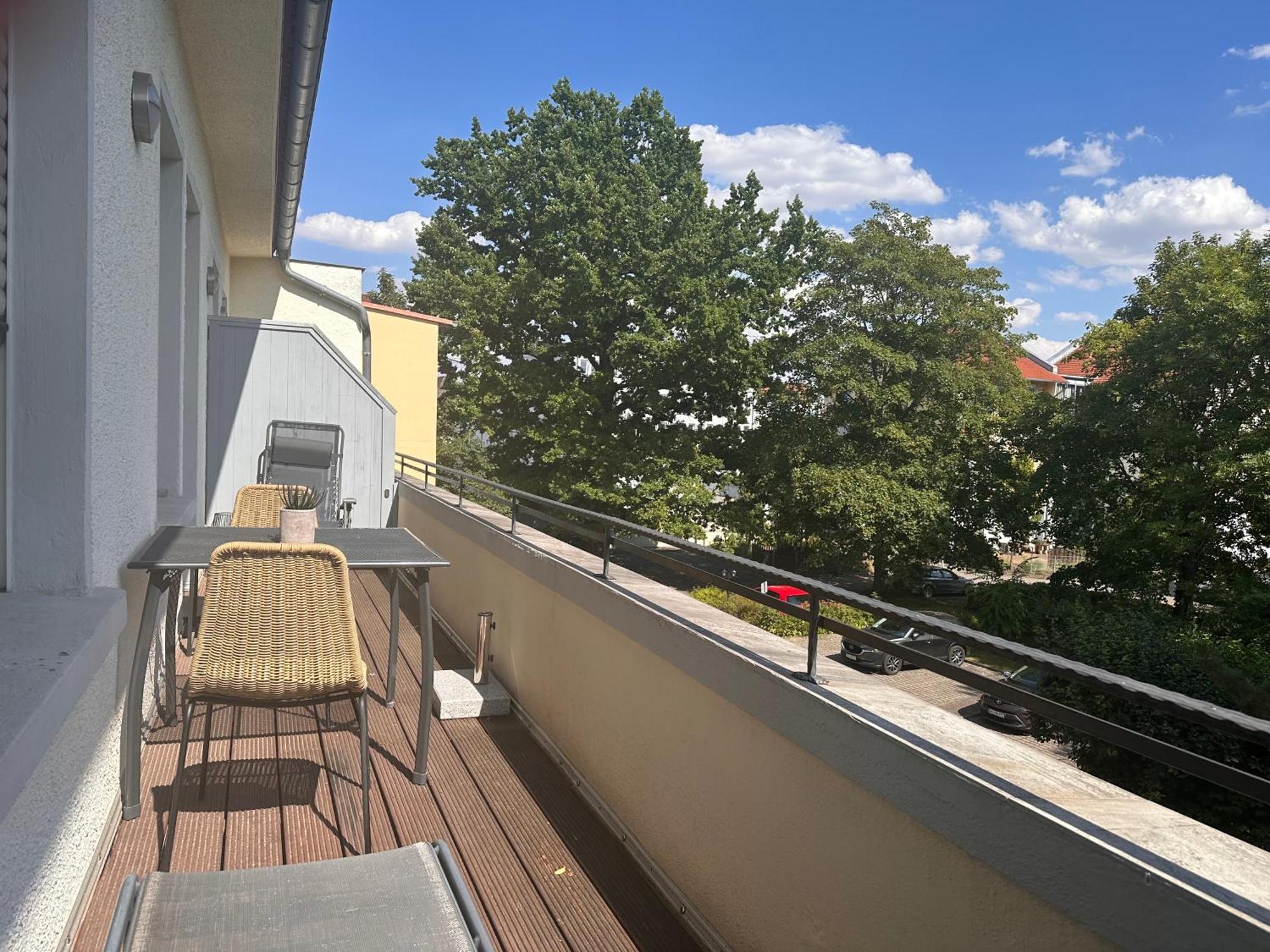 Apartmenthaus Villa Lindenbuehl Muehlhausen  Exterior photo